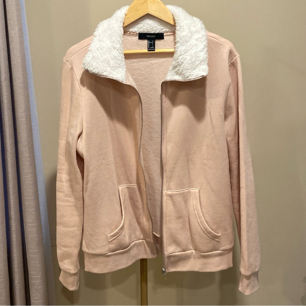 Forever 21 Faux Fur Collar Jacket- Blush Size Medium